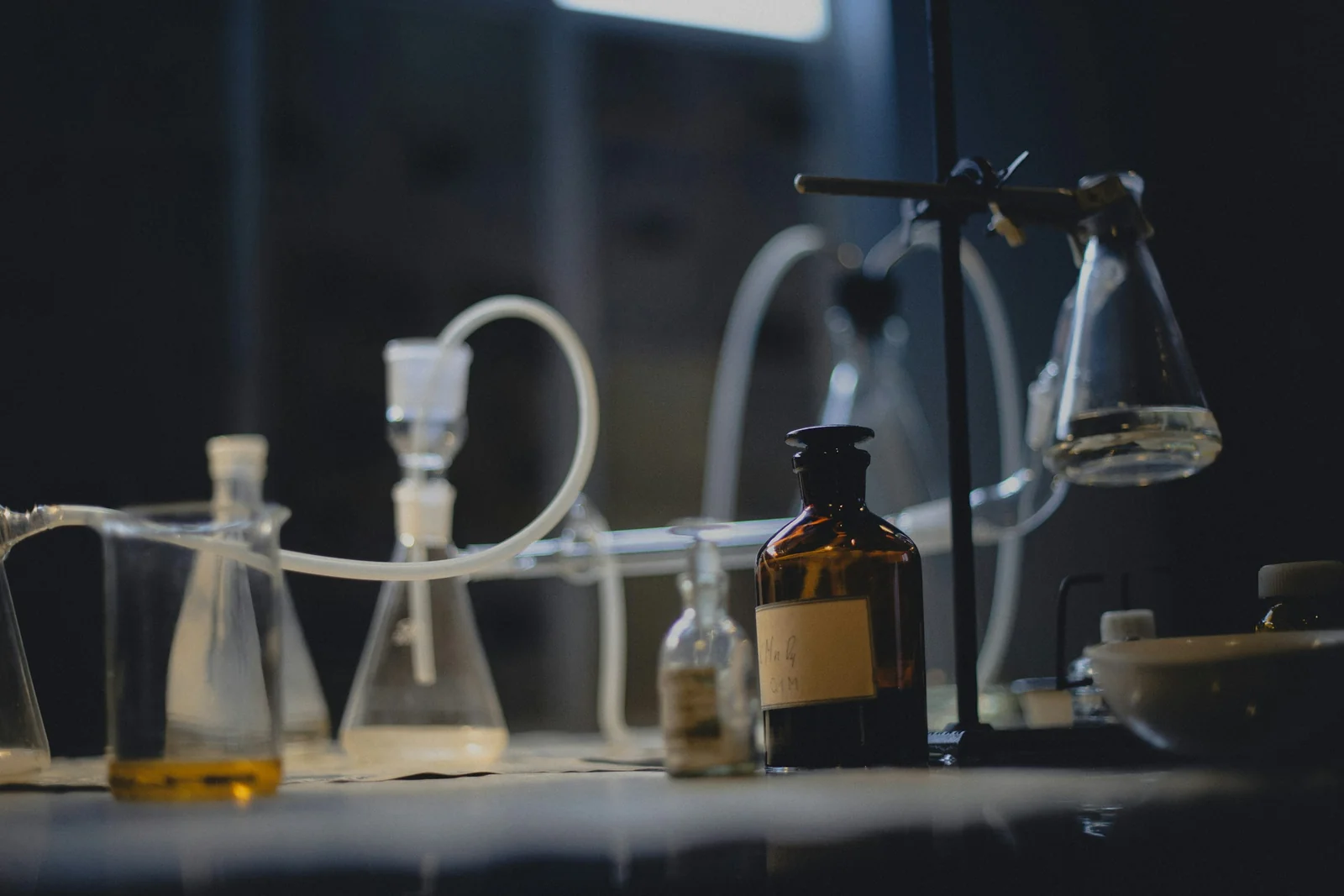 OBQ 2026 divulga resultado da 1ª fase em agosto e prepara fase nacional em outubro para estudantes de química